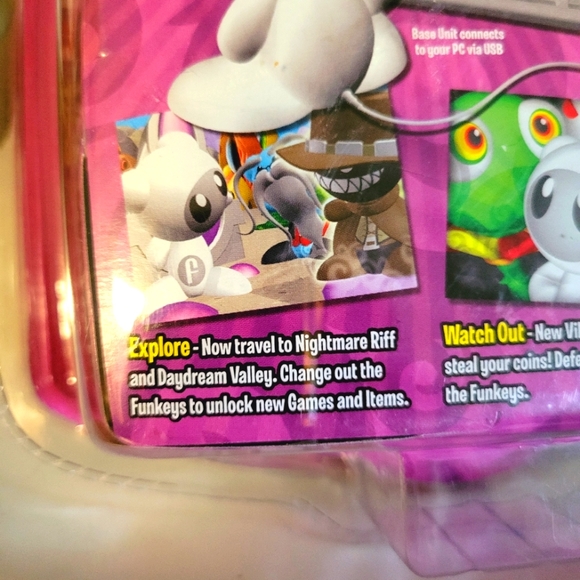 Funkeys - Picture 5 of 7